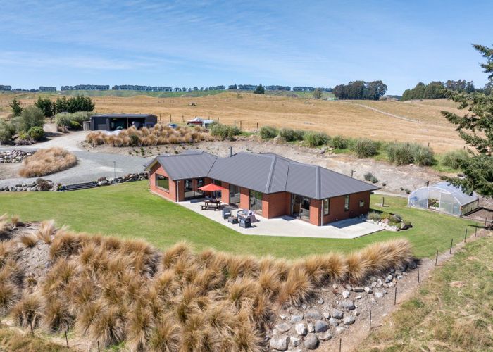 For sale 787A ManapouriTe Anau Highway, Te Anau, Southland
