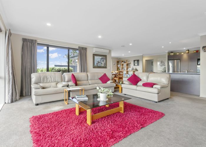 Recently sold 2 Foothills Lane, Glen Eden, Auckland homes.co.nz