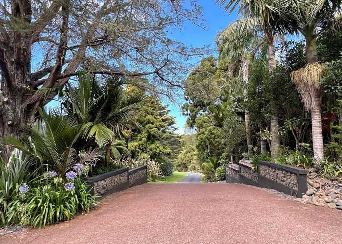 For sale 152N Parker Road, Oratia, Waitakere City, Auckland homes.co.nz