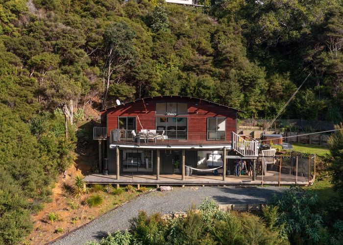 For sale 8A Schoolhouse Bay Road, Kawau Island, Hauraki Gulf Islands