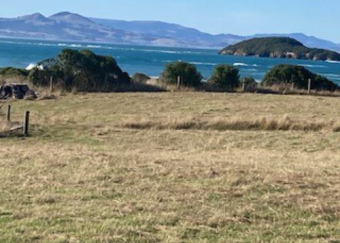 For sale 11 Otuarae Drive, Taieri Mouth, Clutha, Otago homes.co.nz