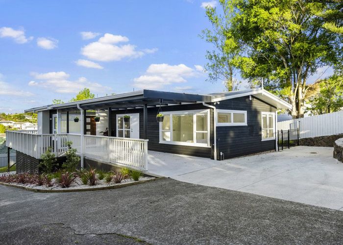 For sale 27 Caronia Crescent, Lynfield, Auckland City, Auckland