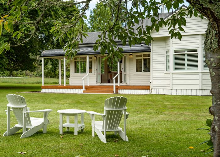 Free property data for 102B Vaile Road, Newstead, Hamilton homes.co.nz