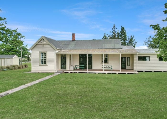 For sale 9 Exeter Street, Middlemarch, Dunedin, Otago homes.co.nz