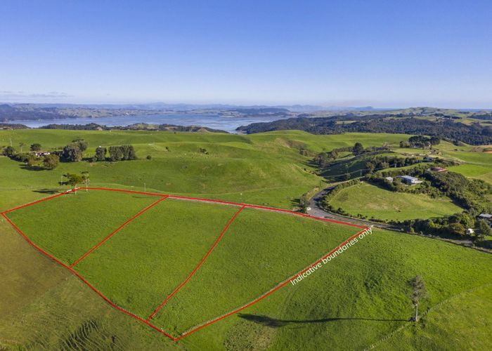 For sale Te Papatapu Road, Raglan, Waikato, Waikato homes.co.nz