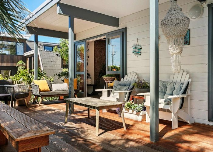 Free property data for 11 Murphy Road, Wainui, Gisborne homes.co.nz