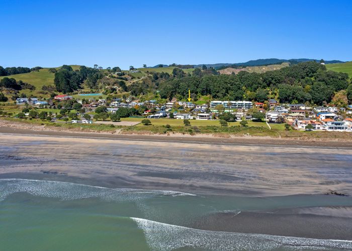 For sale 242 Pohutukawa Avenue, Ohope, Whakatane, Bay Of Plenty