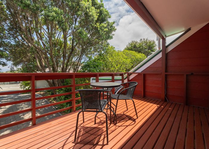 Recently sold 18 Roys Road, Plimmerton, Porirua homes.co.nz