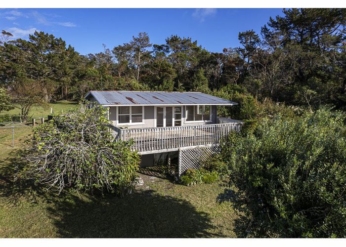 Free property data for 15 Padget Lane, Tinopai homes.co.nz