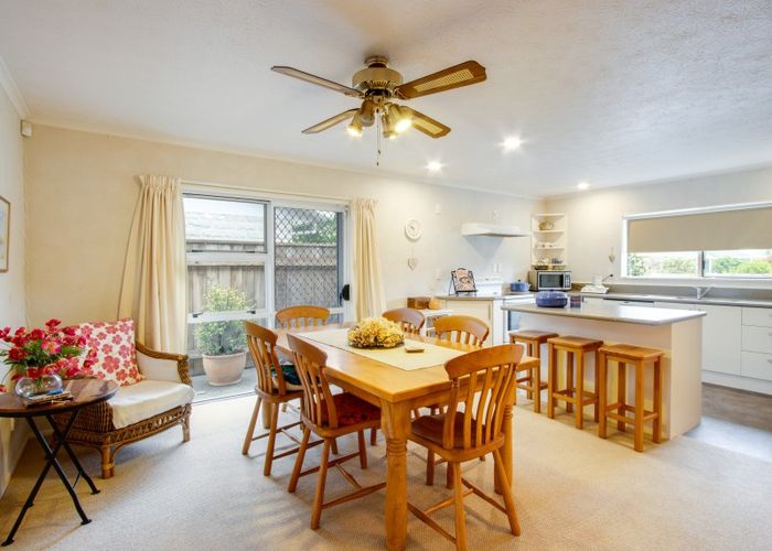 Free property data for 208A Avondale Road, Greenmeadows, Napier homes