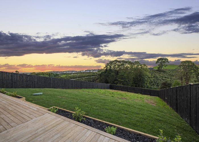 For sale 32 Paparahi Place, Orewa, Rodney, Auckland homes.co.nz