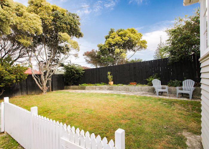 Free property data for 34 Staveley Avenue, Mount Roskill, Auckland