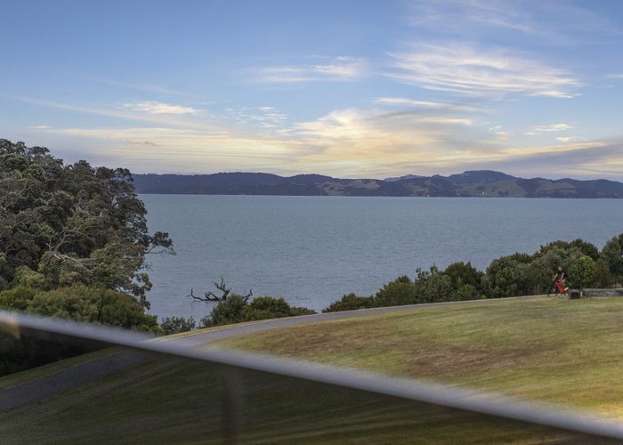 For sale 78 Weatherly Drive, Beachlands, Manukau City, Auckland