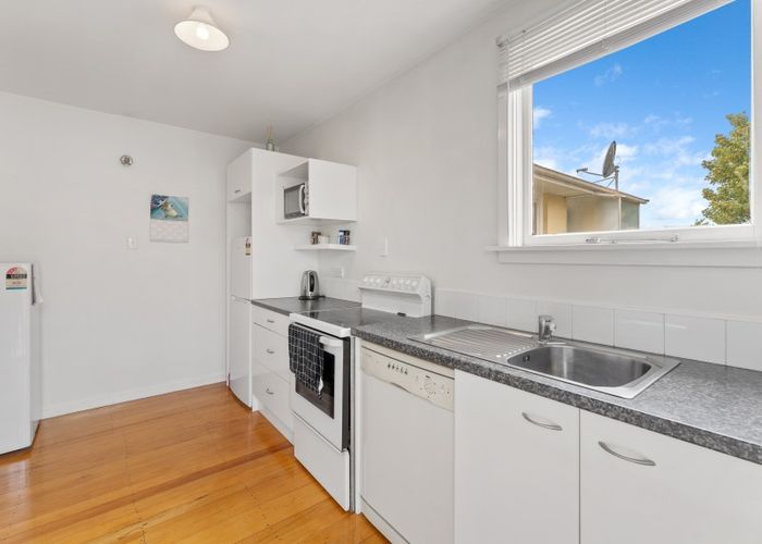 Free property data for 2/108 Cranford Street, St Albans, Christchurch