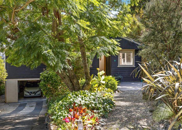 Free property data for 5 Kanuka Road, Sandspit homes.co.nz