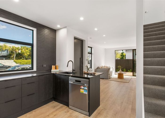 For sale 3/57B Carlton Mill Road, Merivale, Christchurch City