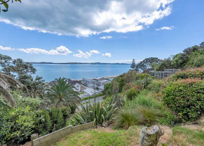 For sale 13 Colson Lane, Maraetai, Manukau City, Auckland homes.co.nz