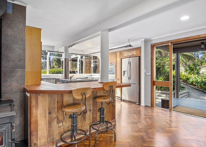 Free property data for 217 Taylor Road, Waimauku homes.co.nz