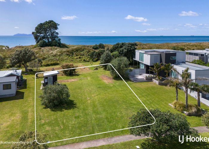 For sale 37 Bowentown Blvd, Waihi Beach, Western Bay Of Plenty, Bay