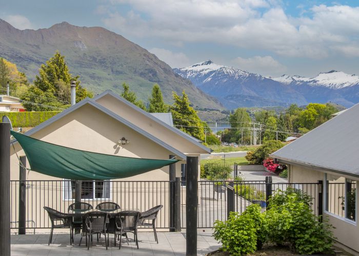 Recently sold 90 Macpherson Street, Wanaka homes.co.nz