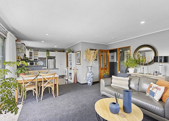 For sale 7B Wittys Road, Avonhead, Christchurch City, Canterbury