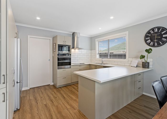 Free property data for 515 Harewood Road, Harewood, Christchurch