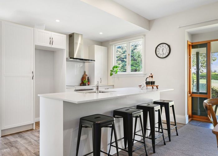 Recently sold 71 Coutts Island Road, Coutts Island, Christchurch