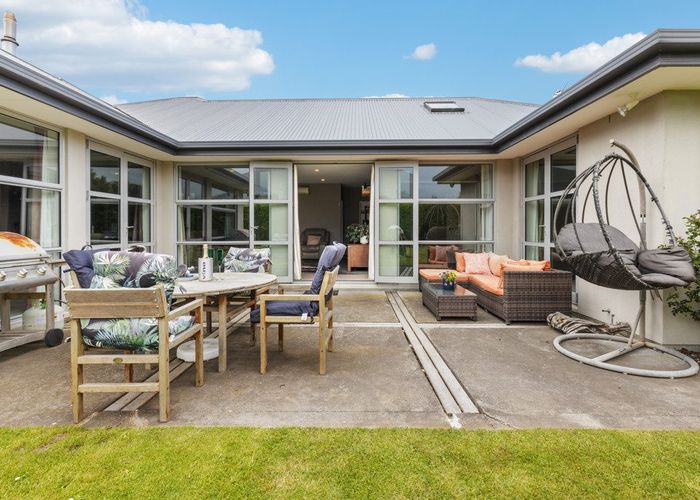 Recently sold 24 Hemingway Place, Spencerville, Christchurch homes