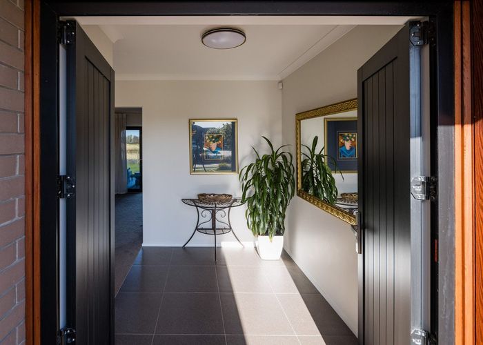 Free property data for 54 Norfolk Drive, Cambridge, Cambridge homes.co.nz