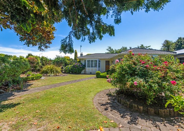 For sale 113 Pahiatua Street, Hokowhitu, Palmerston North, Manawatu