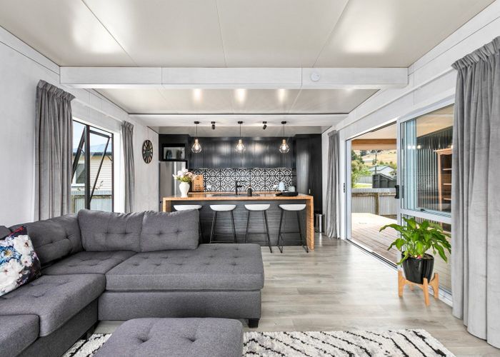 For sale 20 Dundas Street, Porangahau, Central Hawke's Bay, Hawke's Bay homes.co.nz