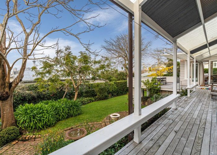 Free property data for 5 Collingwood Street, Freemans Bay, Auckland