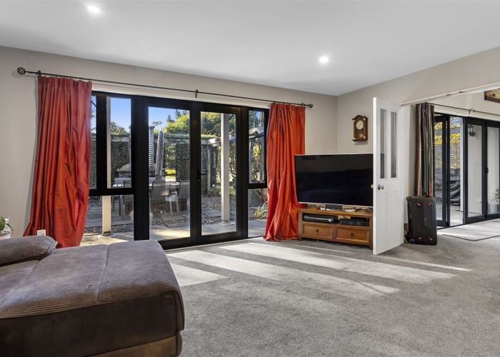 For sale 152 Amberley Beach Road, Amberley, Hurunui, Canterbury