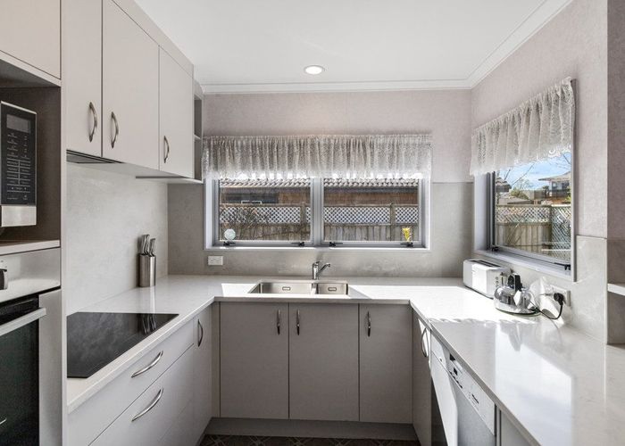 Recently sold 240 Grandview Road, Western Heights, Hamilton homes.co.nz