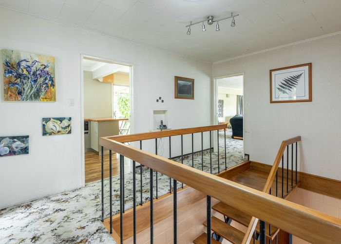 Free property data for 14 Priestley Road, Bluff Hill, Napier homes.co.nz