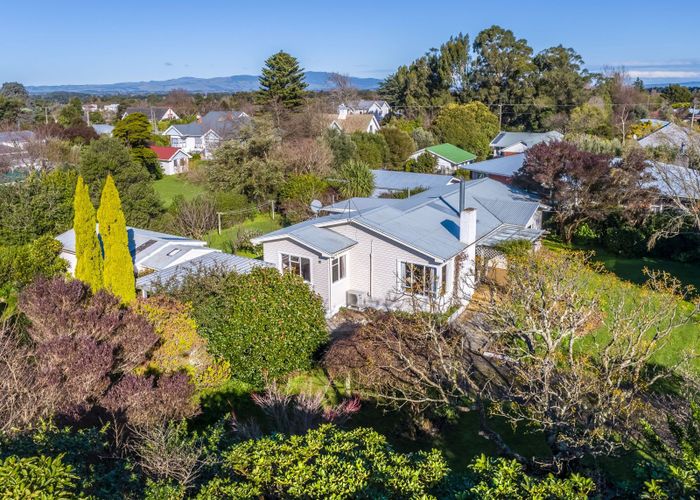 Free property data for 11 Kenward Crescent, Featherston homes.co.nz