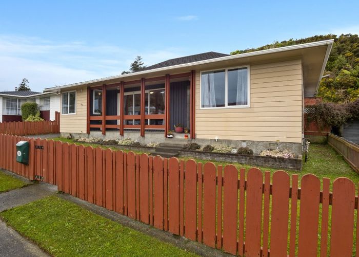 Free property data for 194 Major Drive, Kelson, Lower Hutt homes.co.nz