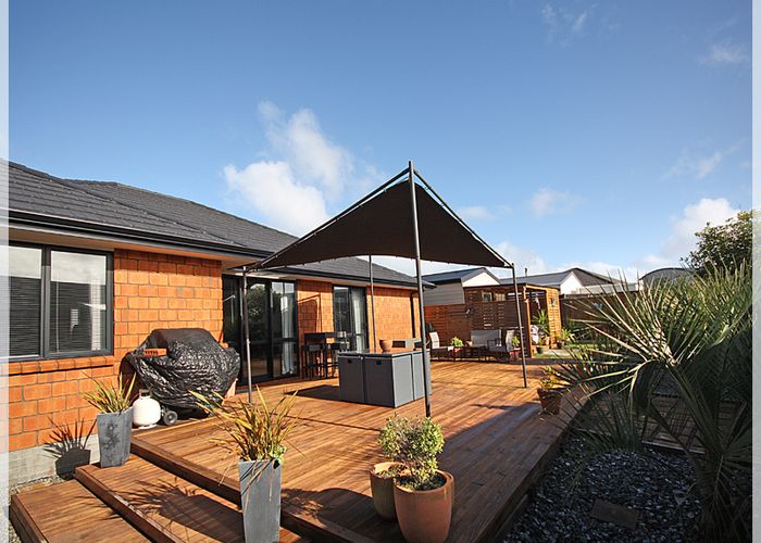 Free property data for 15 Forbes Road, Foxton Beach, Foxton homes.co.nz