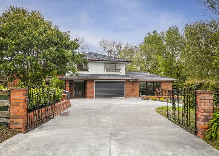 Free property data for 60 Kaipara Road, Papakura homes.co.nz