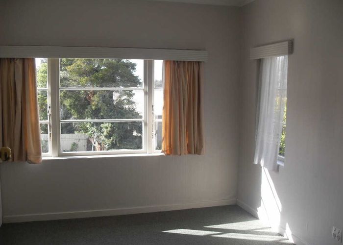 For rent 12 Masters Avenue, Hillcrest, Hamilton, Waikato homes.co.nz