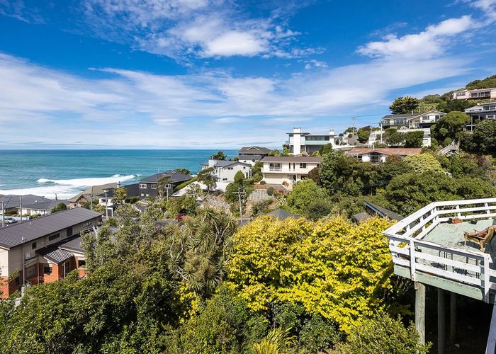 For sale 60 Cliffs Road, Saint Clair, Dunedin, Otago homes.co.nz