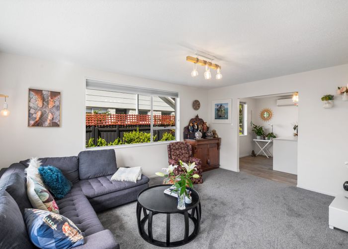 For rent 27 Truro Street, Sumner, Christchurch City, Canterbury