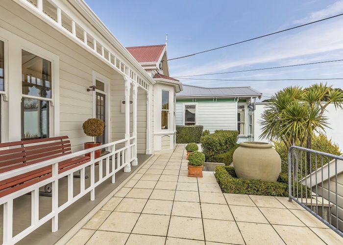Recently sold 16 Farm Road, Northland, Wellington homes.co.nz