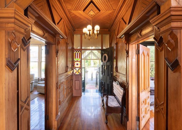 Free property data for 31 Elgin Road, Mornington, Dunedin homes.co.nz