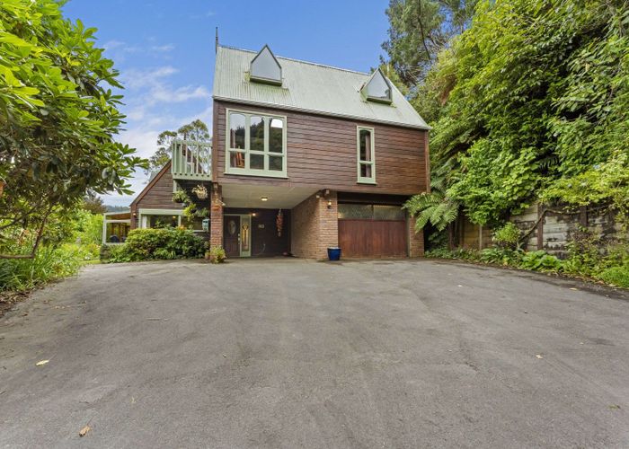 Free property data for 312 Moores Valley Road, Wainuiomata, Lower Hutt