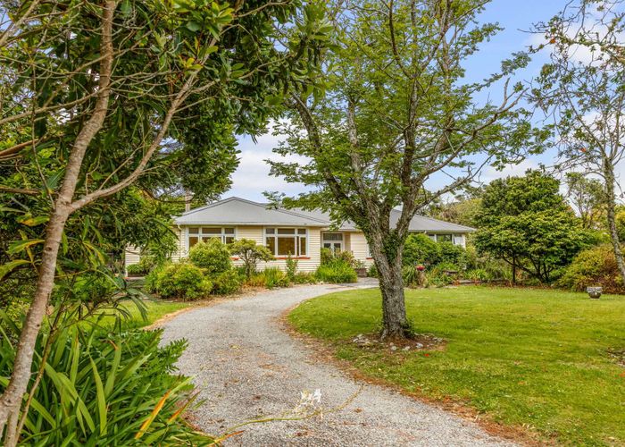 Recently sold 5 Mcintyre Road, Carters Beach, Westport homes.co.nz