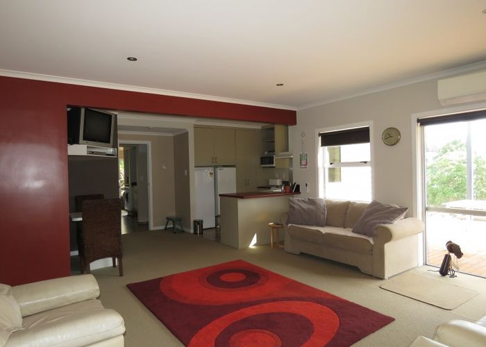 Free property data for 24 Main Road, Ngakawau, Hector homes.co.nz