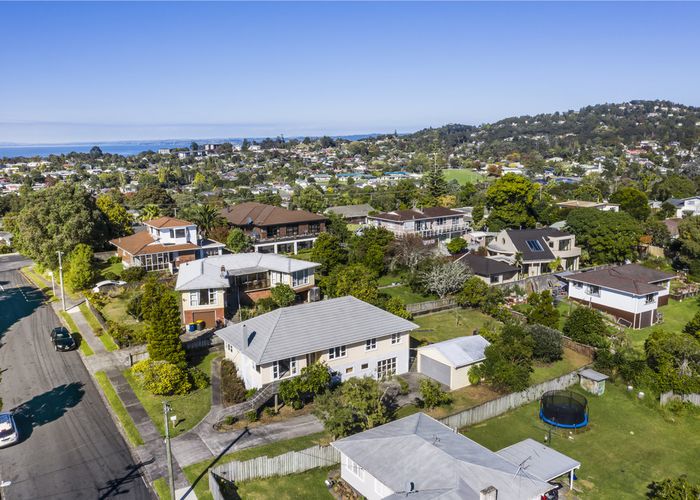 Free property data for 4 Gilliam Street, New Lynn, Auckland homes.co.nz