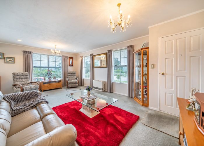 Recently sold 9 Shaftesbury Grove, Stokes Valley, Lower Hutt homes