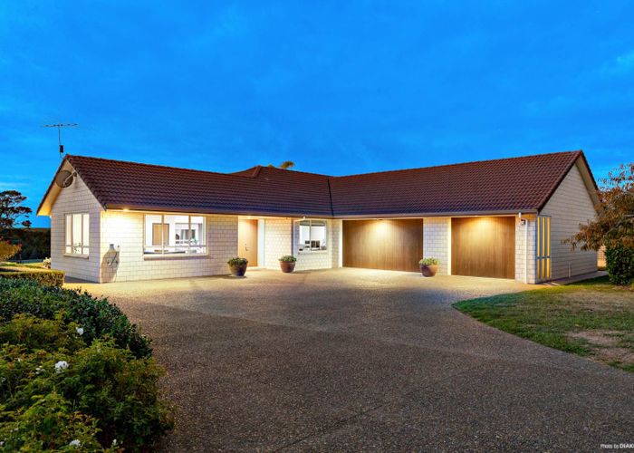 Free property data for 37 Grace James Road, Pukekohe homes.co.nz